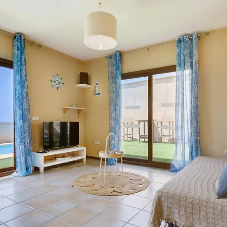 Men Men * Caleta De Fuste