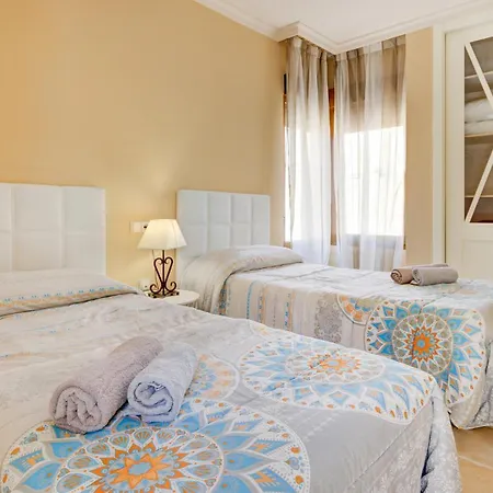 Men Men Semesterbostad *