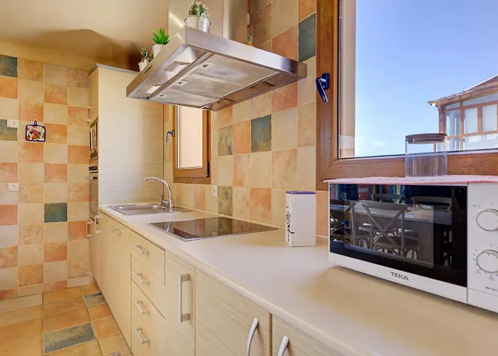 Men Men בית נופש